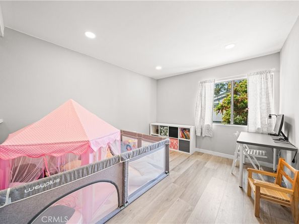 2008 E 5th Street, Ontario CA 91764