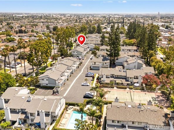 2008 E 5th Street, Ontario CA 91764