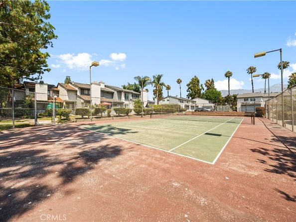 2008 E 5th Street, Ontario CA 91764