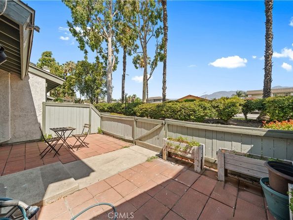 2008 E 5th Street, Ontario CA 91764