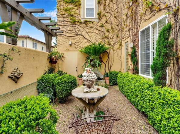 117 White Flower, Irvine CA 92603