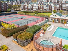 1300 Quarry Court 213, Richmond CA 94801