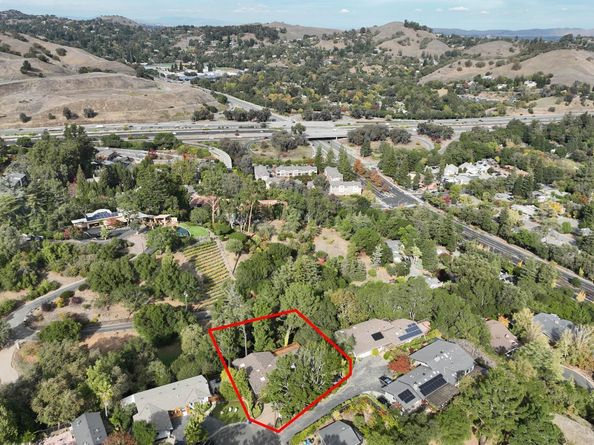 1015 Regio Court, Lafayette CA 94549