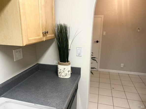 1040 Mohr Lane C, Concord CA 94518