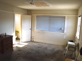 1141 E 33rd Street, Oakland CA 94610