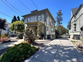 29 Moss Avenue, Oakland CA 94610