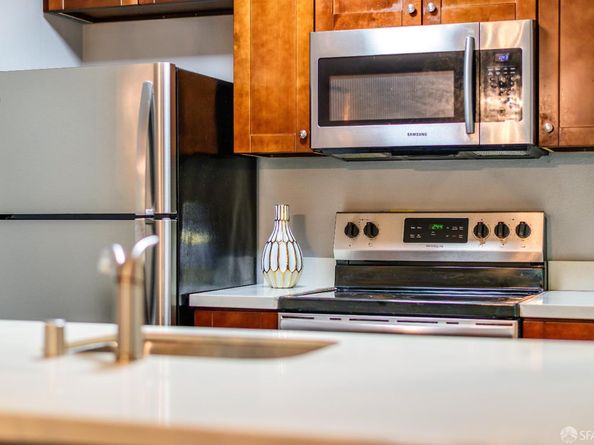 6148 Shelter Creek Lane, San Bruno CA 94066