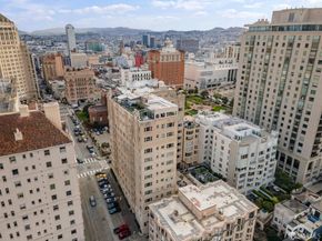 1100 Sacramento Street 302, San Francisco CA 94108