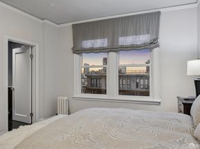 1100 Sacramento Street 302, San Francisco CA 94108