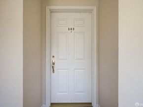 416 Portofino Drive 303, San Carlos CA 94070
