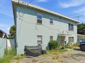 1382 B Street, Hayward CA 94541