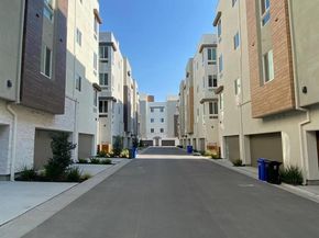 45250 Volt Terrace 402, Fremont CA 94539