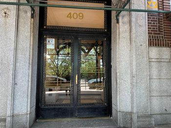 409 Edgecombe Avenue