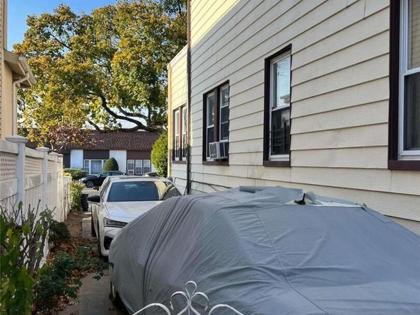 139-55 230th Place 55, Springfield Gardens NY 11413