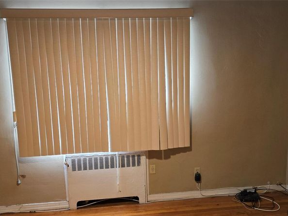 198-02 Pompeii Avenue 1 B, Hollis NY 11423