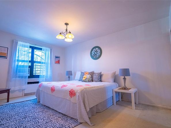 213-02 75 Avenue 2F, Oakland Gardens NY 11364