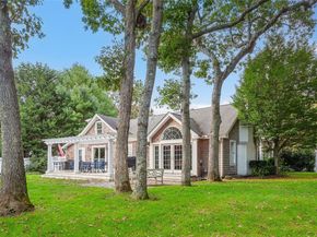 477 Montauk Highway, Westhampton Beach NY 11978
