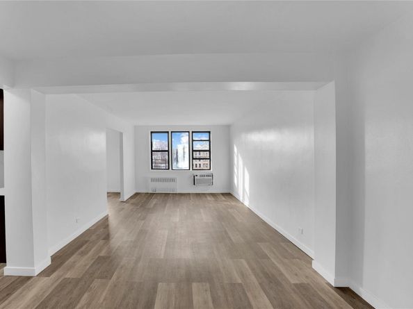 3184 Grand Concourse 6D, Bronx NY 10458
