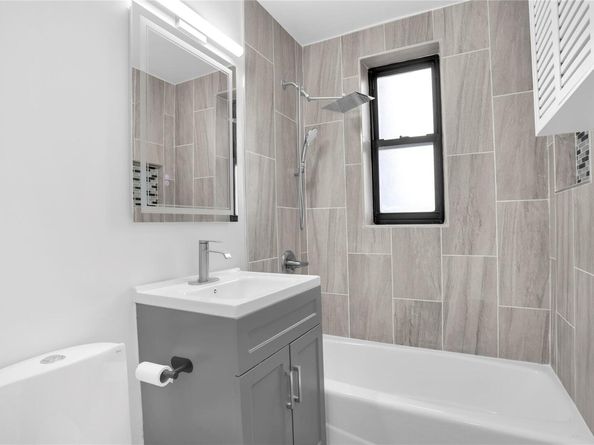 3184 Grand Concourse 6D, Bronx NY 10458