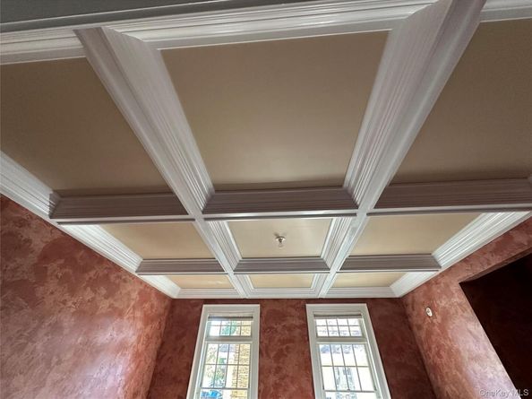 Undisclosed Address #876946, Farmingville NY 11738