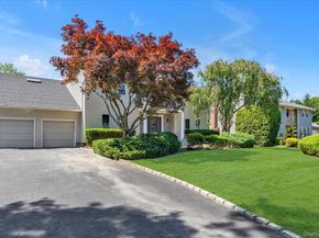 6 Victor Lane, Woodbury NY 11797