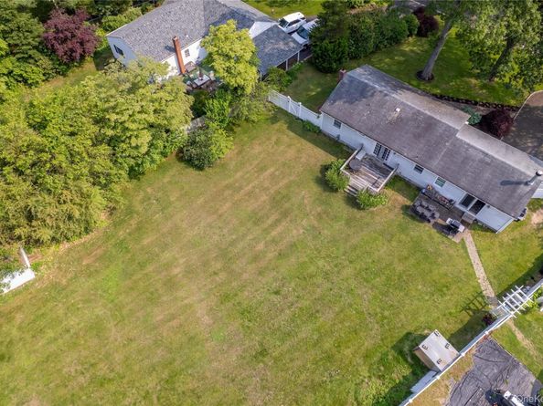 805 Canal Road, Mount Sinai NY 11766