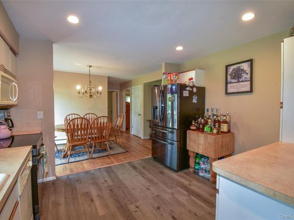 805 Canal Road, Mount Sinai NY 11766