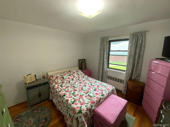 73-19 217th Street Lower, Oakland Gardens NY 11364
