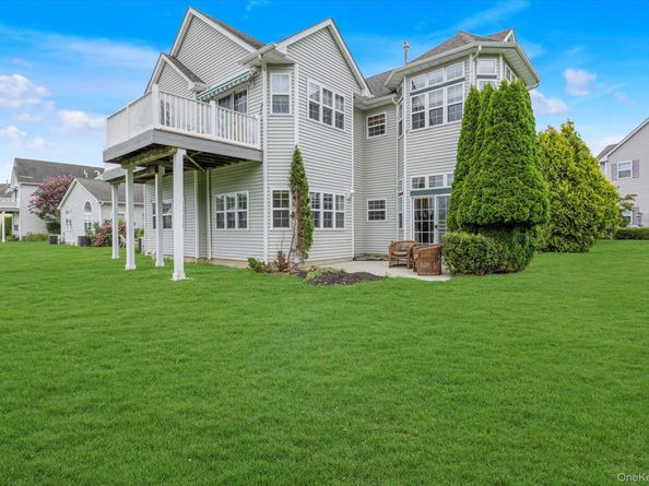 3705 Amen Corner, Riverhead NY 11901