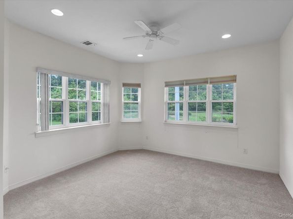3705 Amen Corner, Riverhead NY 11901