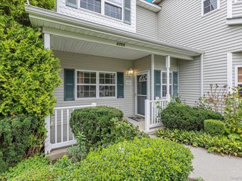 3705 Amen Corner