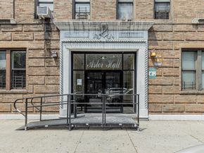 2187 Holland Avenue 2J, Bronx NY 10462