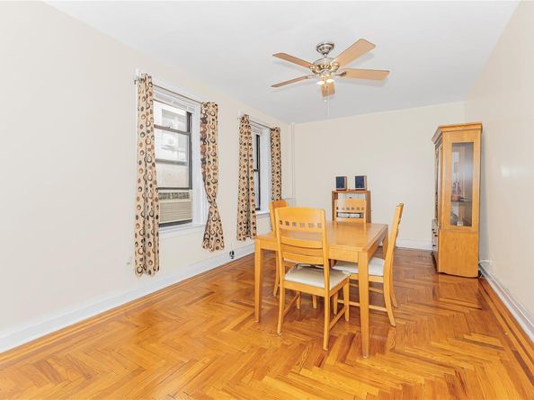 2187 Holland Avenue 2J, Bronx NY 10462