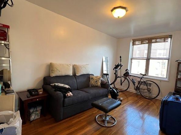 1425 Thieriot Avenue 5L, Bronx NY 10460