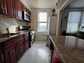 1425 Thieriot Avenue 5L, Bronx NY 10460