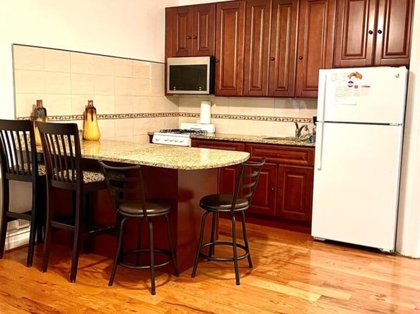 941 Jerome Avenue 3B, Bronx NY 10452