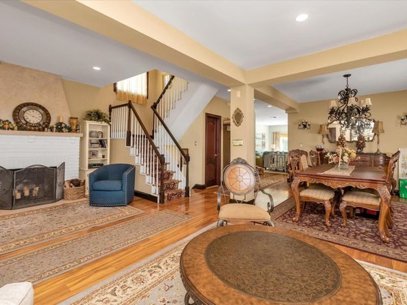 41-27 Orient Avenue, Douglaston NY 11363