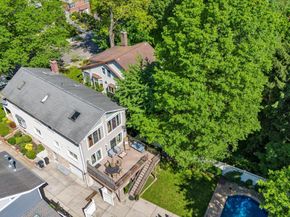 41-27 Orient Avenue, Douglaston NY 11363