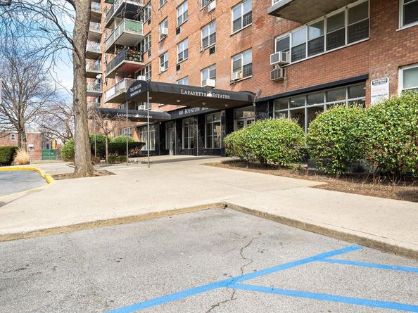 880 Boynton Avenue 1K, Bronx NY 10473