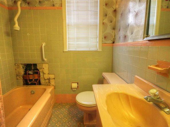 115-31 237th Street, Elmont NY 11003