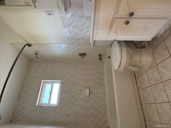 41 West Avenue, Lawrence NY 11559