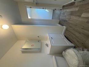41 West Avenue, Lawrence NY 11559
