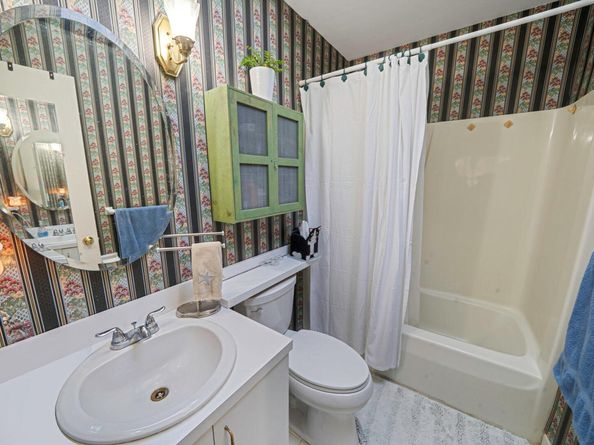 28 Huntting Road, East Hampton NY 11937