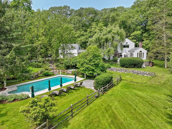 27 West Lane, Pound Ridge NY 10576