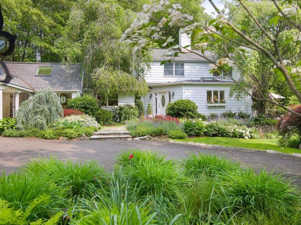 27 West Lane, Pound Ridge NY 10576