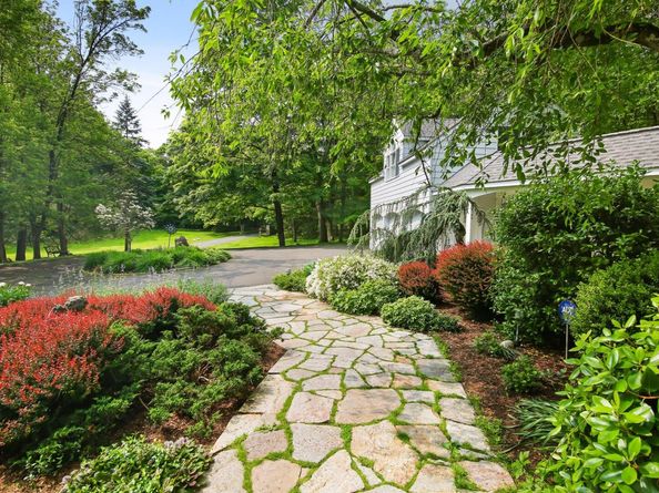 27 West Lane, Pound Ridge NY 10576