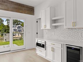 4 Bonita Road, East Quogue NY 11942
