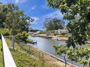 4 Bonita Road, East Quogue NY 11942