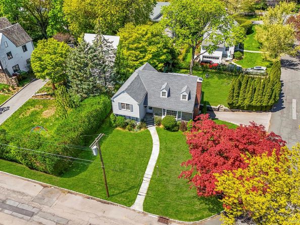 850 Soundview Drive, Mamaroneck NY 10543