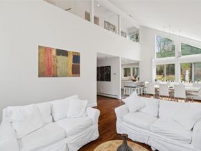 27 Ely Brook Road, East Hampton NY 11937